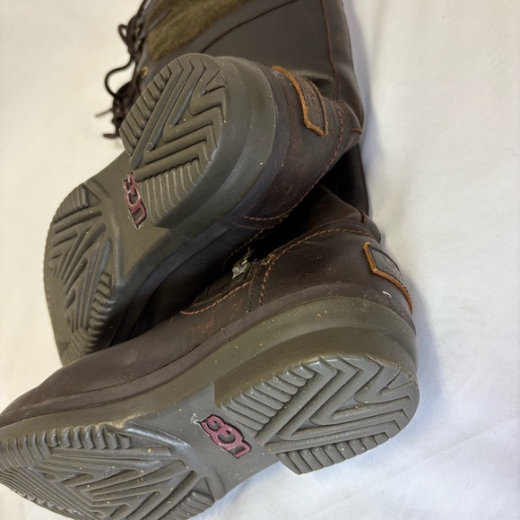 UGG Elsa Waterproof Tall Riding Boots in Stout Leather Green Wool Womens 8.5 - Picture 13 of 16